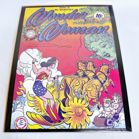 NWT " The Ultimate Wonder Woman Bundle" - Picture 14 of 15